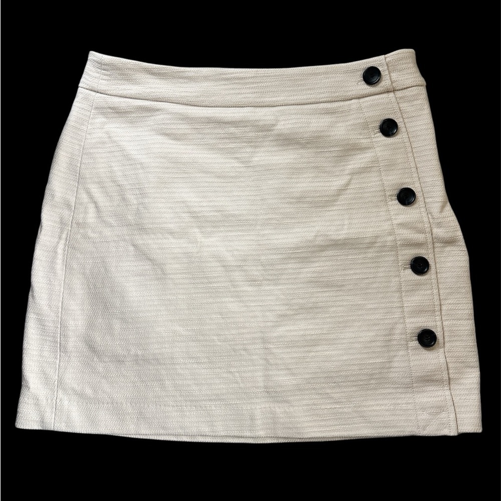 🍀Ann Taylor Cream Asymmetrical Pencil Mini Skirt